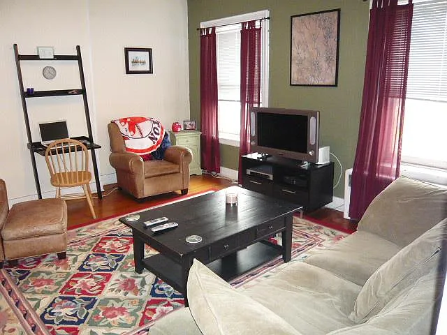 435 Hanover St #4D — Photo 4
