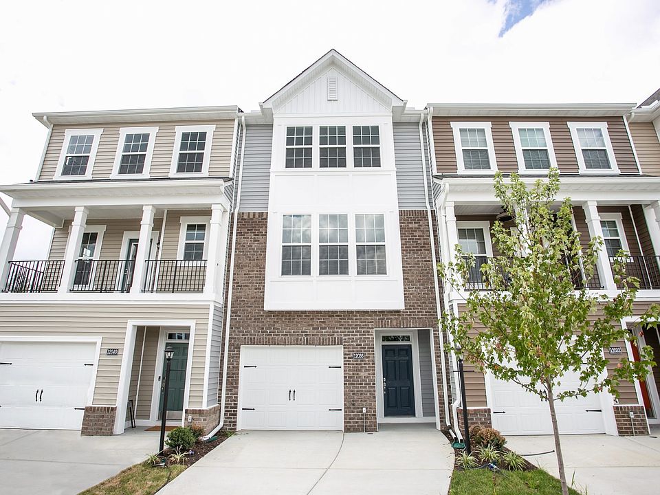 12036 Avaclair Dr-0024