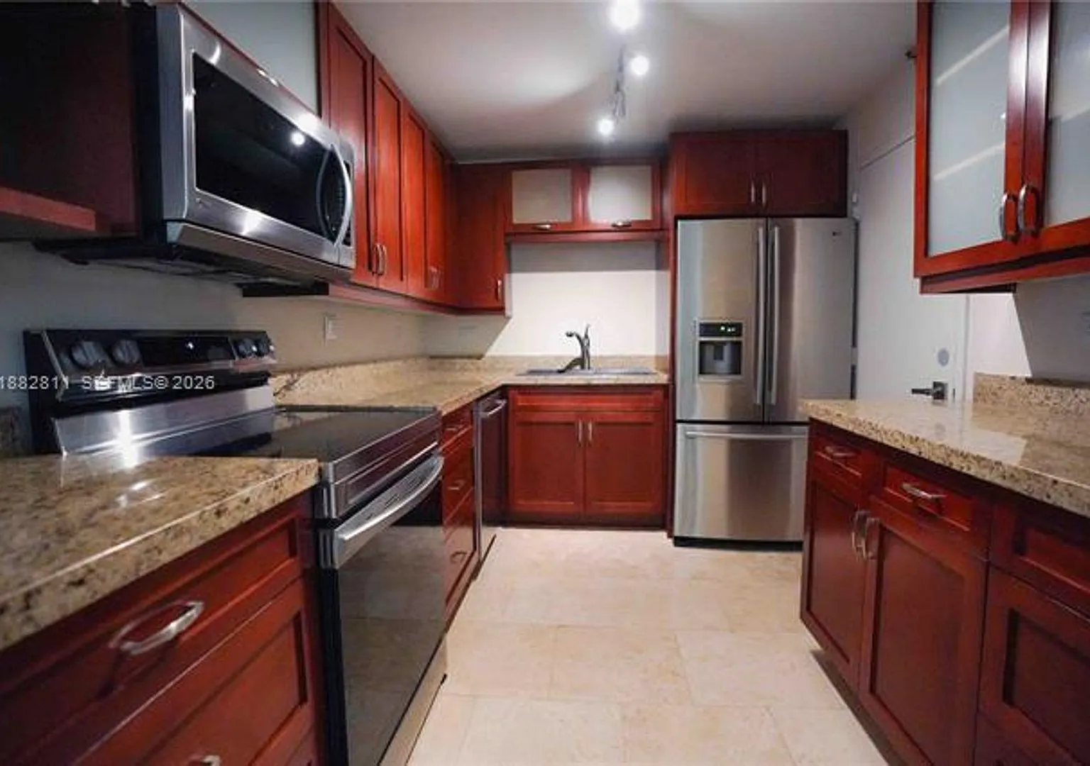 6039 Collins Ave cu-503, Miami Beach, FL 33140 — Photo 4