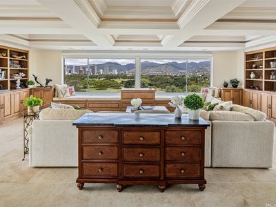 2969 Kalakaua Ave APT 805, Honolulu, HI, 96815