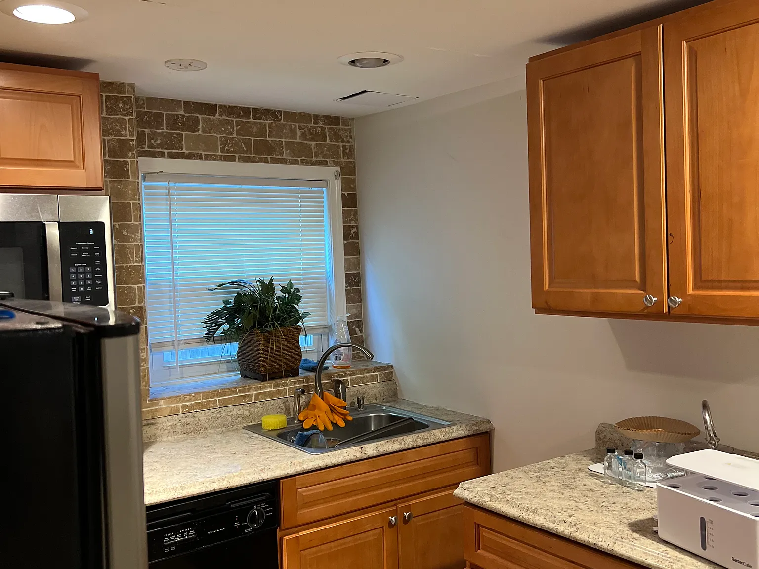 1 bed, 1000 sqft, $2,200 — Photo 4