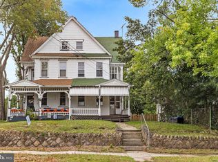 48 Madison Ave, Mount Holly, NJ 08060