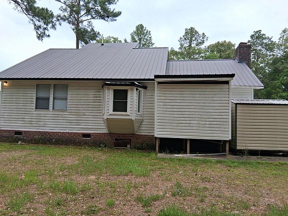 2nd image of 367 Emerald St