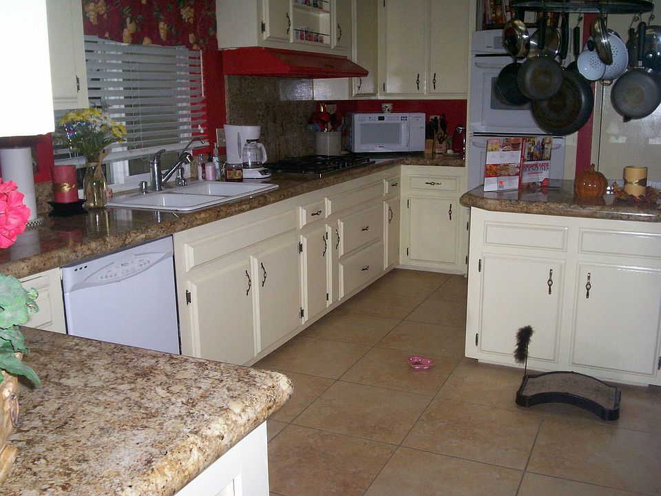 2nd image of 23129 Skylink Dr