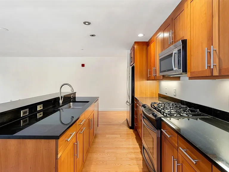80 Broad St #201 — Photo 8