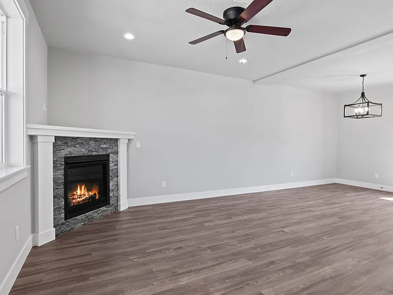 1085 Sassafras St #1085 — Photo 6