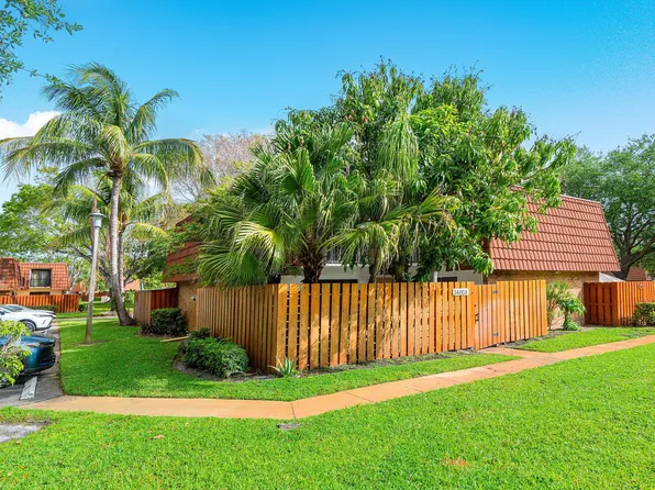 3400 Spanish Wells #52-a, Delray Beach, FL 33445