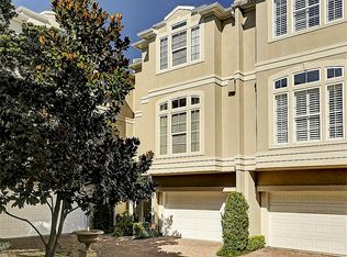 2708 Wroxton Rd, Houston, TX 77005