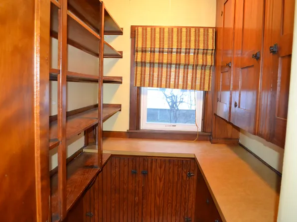 39 Burncoat St #2, Worcester, MA 01605