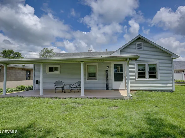 302 Bissets Ln, Bloomsburg, PA 17815