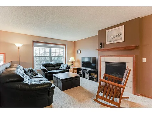 5085 French Dr N Photo 1