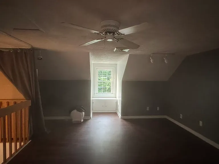 4 Foxmoor Cir — Photo 11