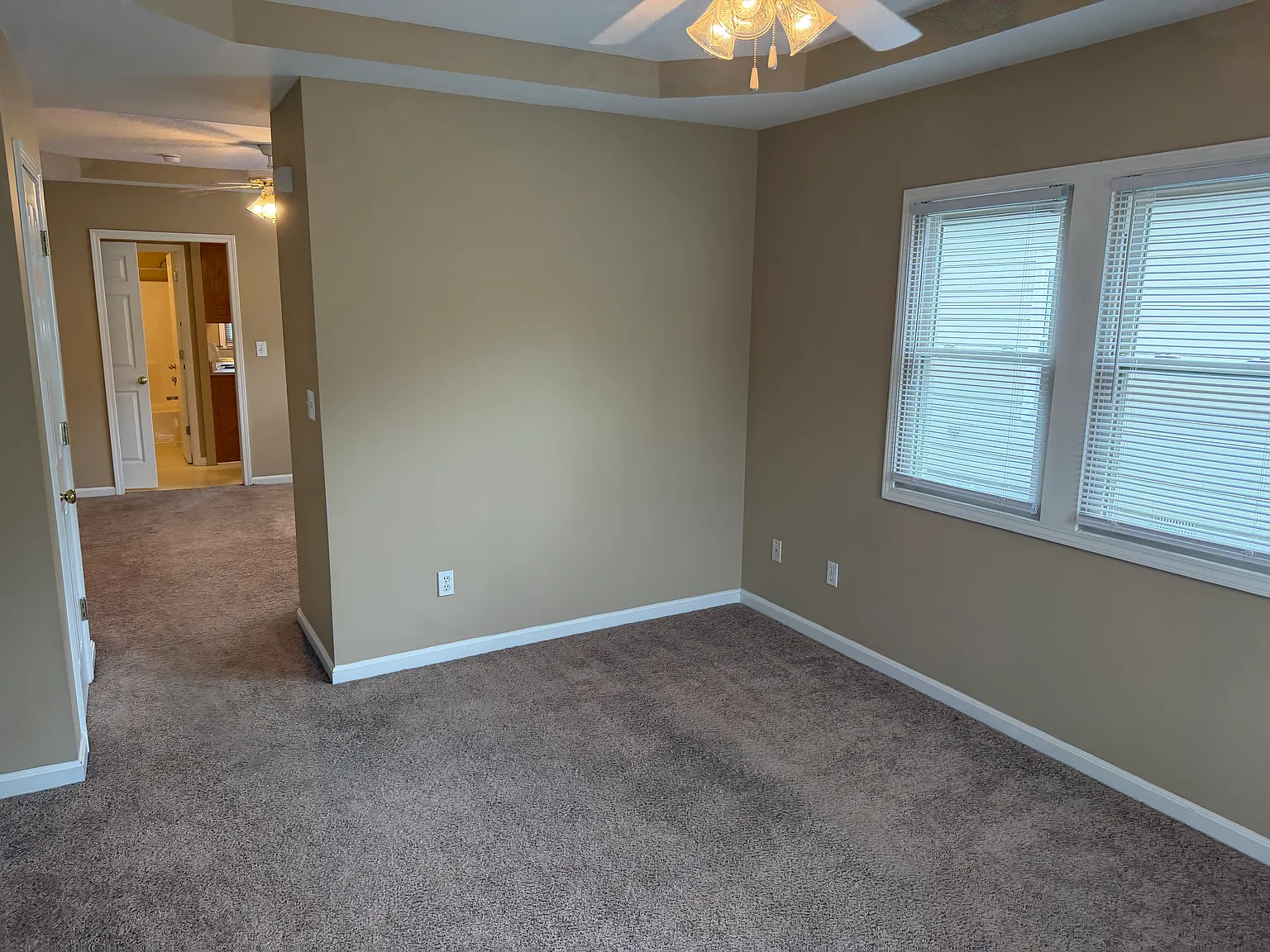 1 bed, 650 sqft, $800 — Photo 2