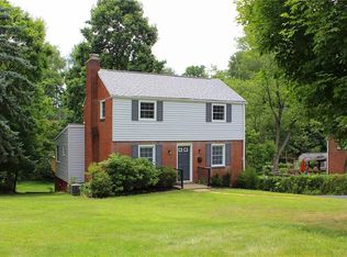 24 Santa Fe Dr, Bethel Park, PA