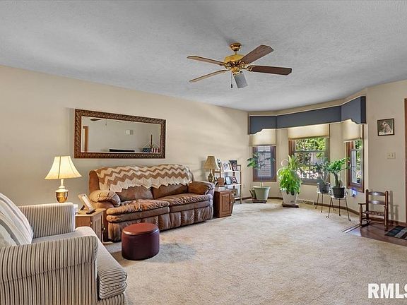 2nd image of 6416 Hayley Ct