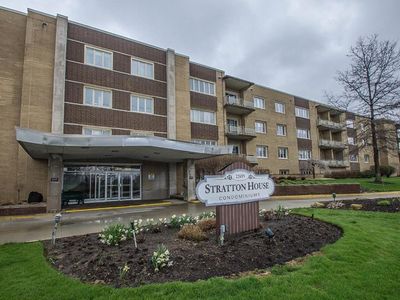 22655 Chagrin Blvd APT 404, Beachwood, OH, 44122