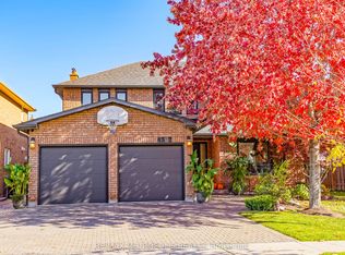 4392 Grassland Cres, Mississauga, ON L5V 1E2