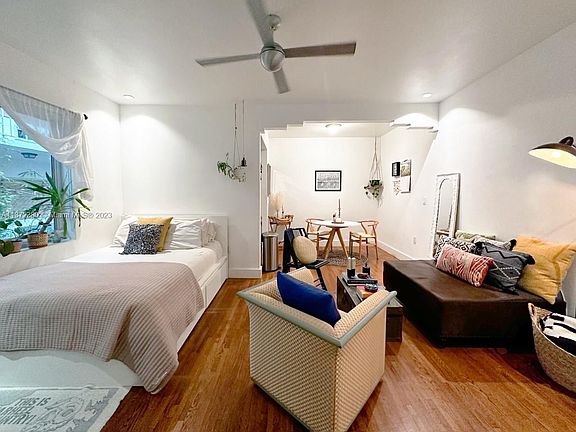 4th image of 1751 James Ave APT 106