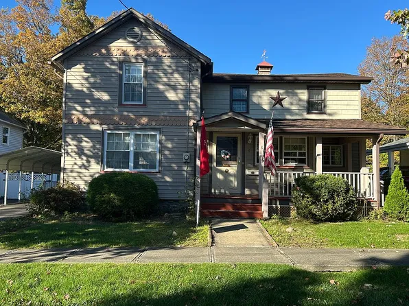 8 Vermont St, Bath, NY 14810