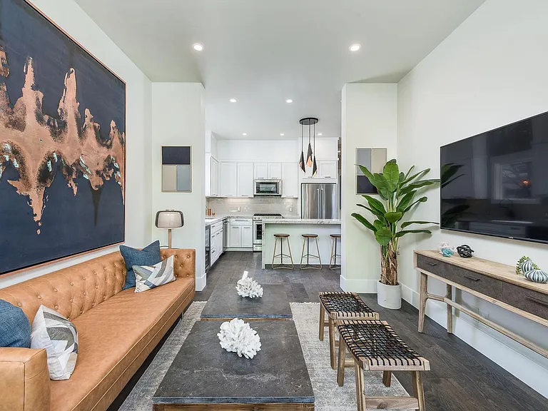 Luxury Spaces — Photo 102