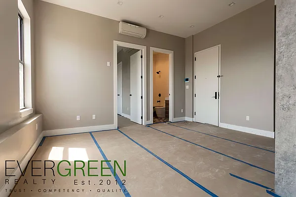 Rented by Pinn Realty | media 22