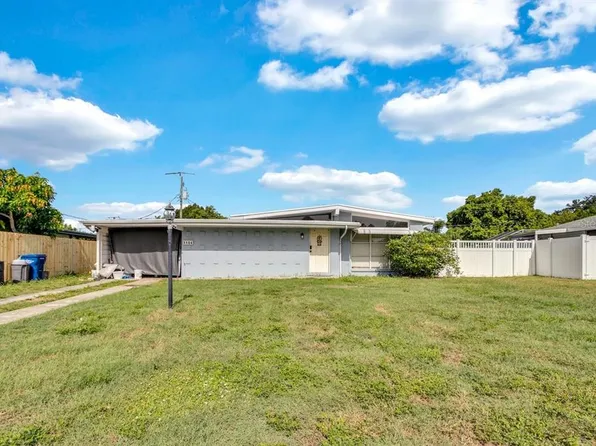 1104 Dartmouth Dr, Bradenton, FL 34207
