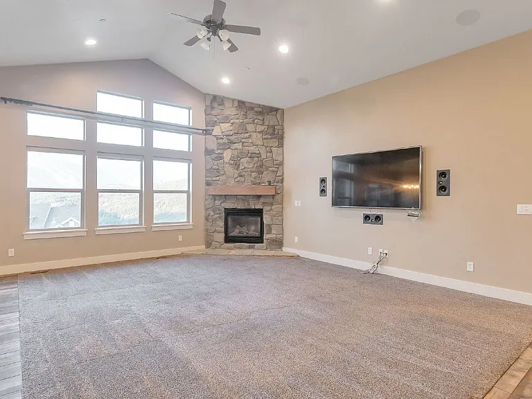 14637 S Woods Landing Ct — Photo 8