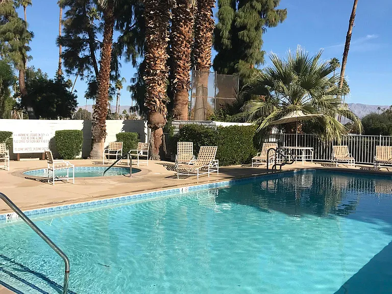72035 Desert Air Dr — Photo 31