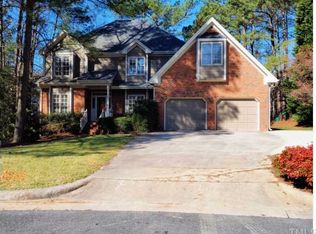 2532 Harptree Ct, Raleigh, NC 27613