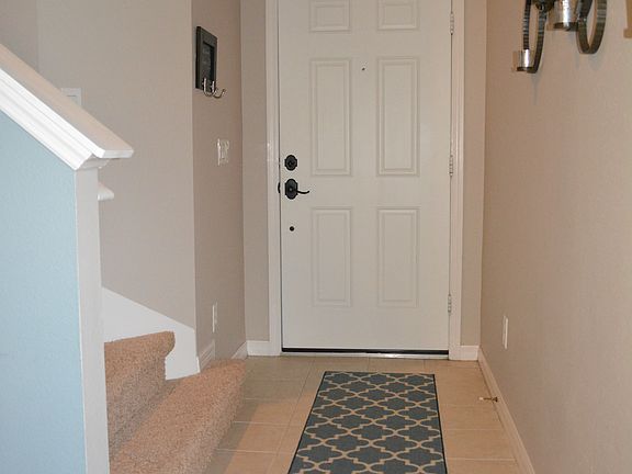 4th image of 1631 Portcastle Cir