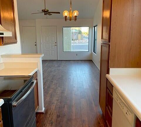 4th image of 3045 W Placita Del Pasillo