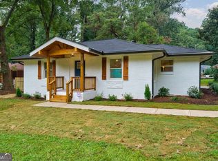 2359 Mark Trl, Decatur, GA 30032