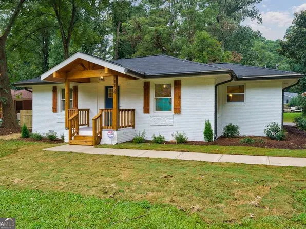 2359 Mark Trl, Decatur, GA 30032