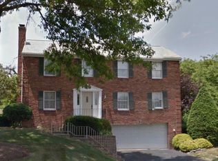 1519 Sandhurst Dr, Pittsburgh, PA 15237