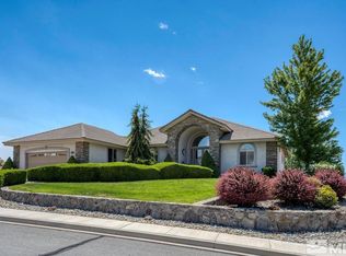 5567 Vista Terrace Ln, Sparks, NV 89436