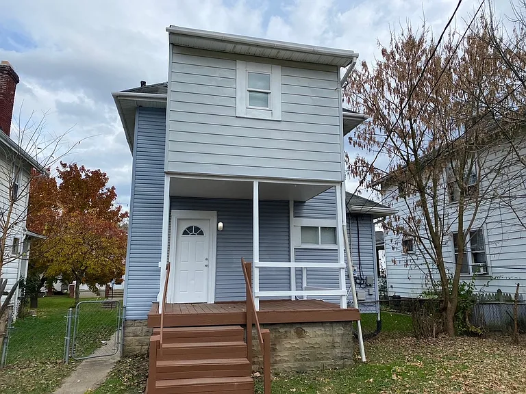 293 N Burgess Ave — Photo 7