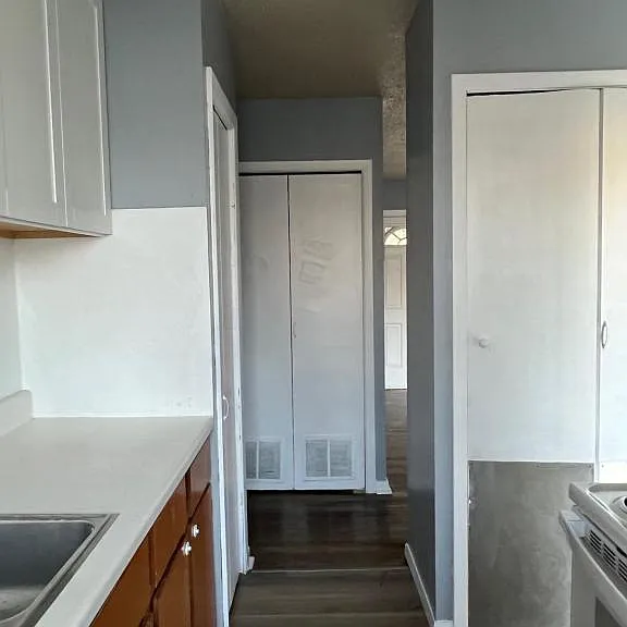 843 NW 58th St — Photo 9