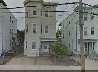 204 Clark Ave, Chelsea, MA 02150