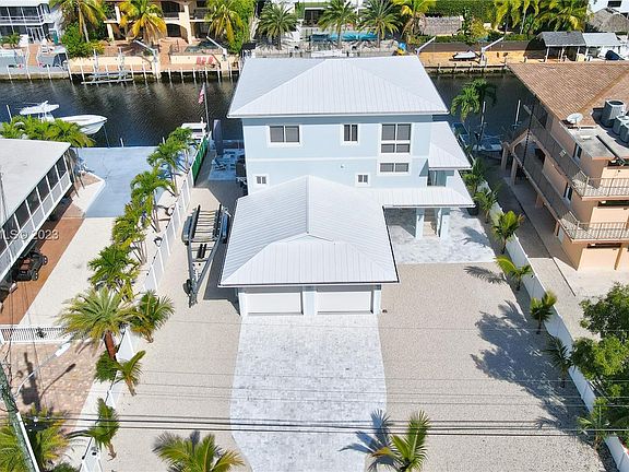 4th image of 48 S Andros Rd