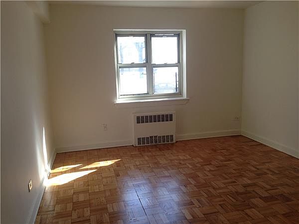 1st image of 13515 83rd Ave #2R