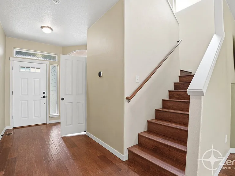 10406 NE 69th Ave — Photo 10