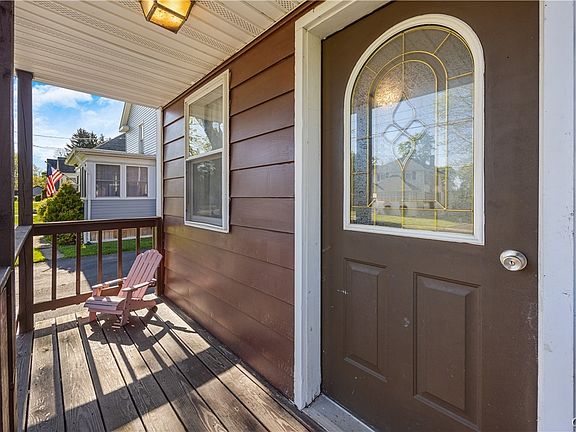 5th image of 139 Cottage Pl