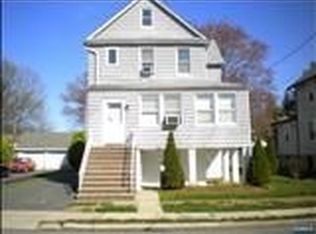 22 Grand St, Little Ferry, NJ 07643