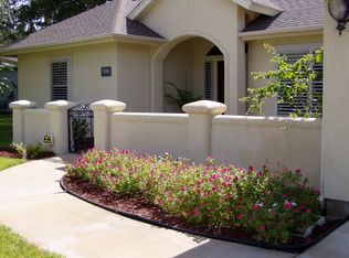 506 Lakewood St, Rockport, TX 78382