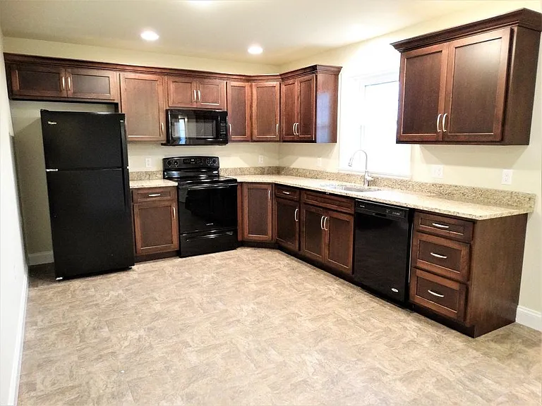 2059 W Main St #103 — Photo 5