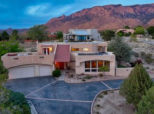 1238 Rockrose Rd NE, Albuquerque, NM 87122