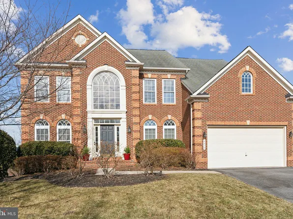 9210 Shafers Mill Dr, Frederick, MD 21704