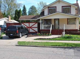 728 Emily Ave, Lansing, MI