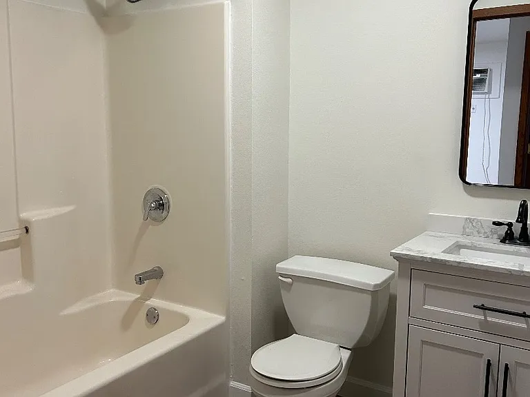 Unit Photo