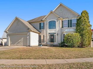 39 Timberline Rd, Bayville, NJ 08721